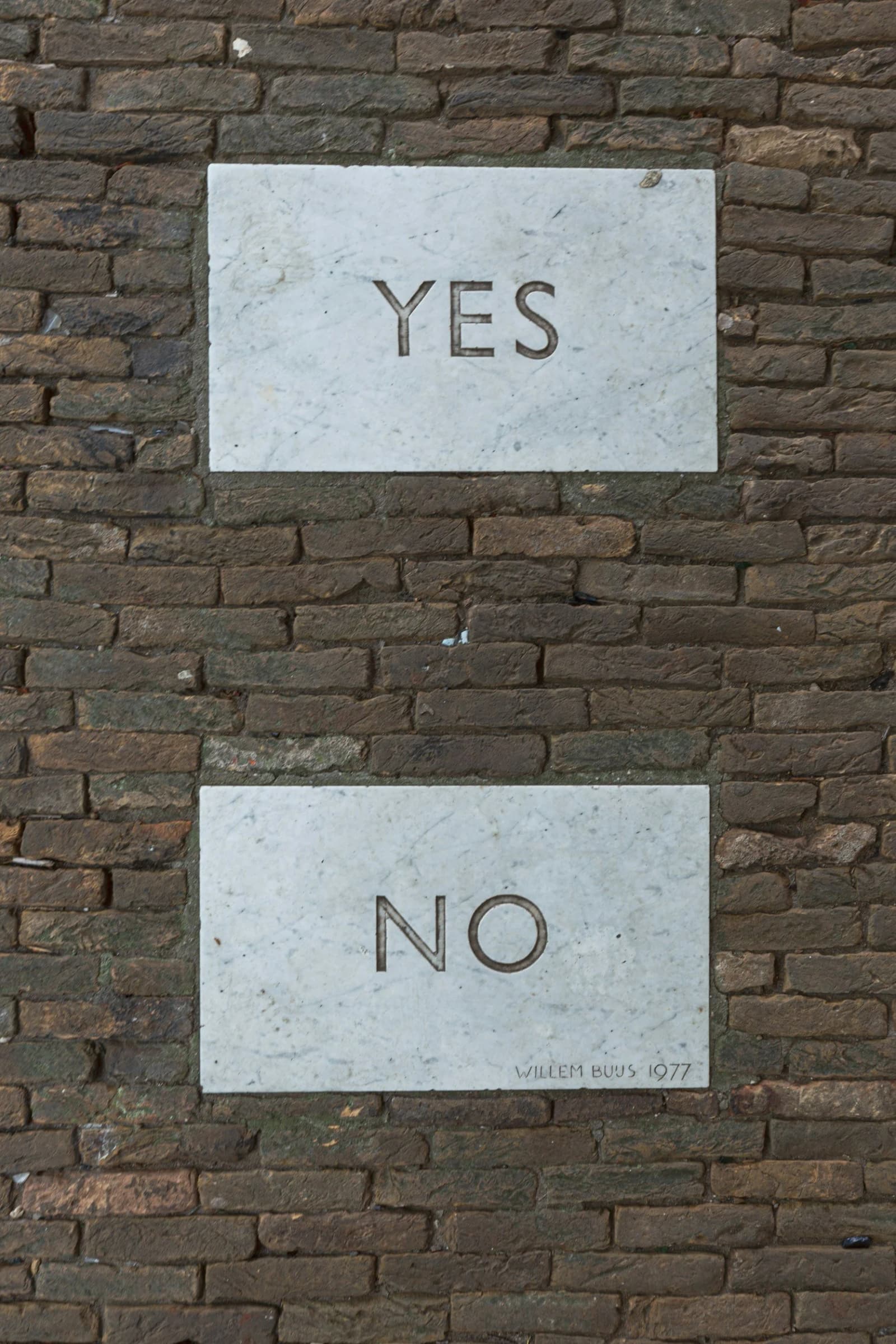 AI-Driven Decision Making: When to Trust, When to Question