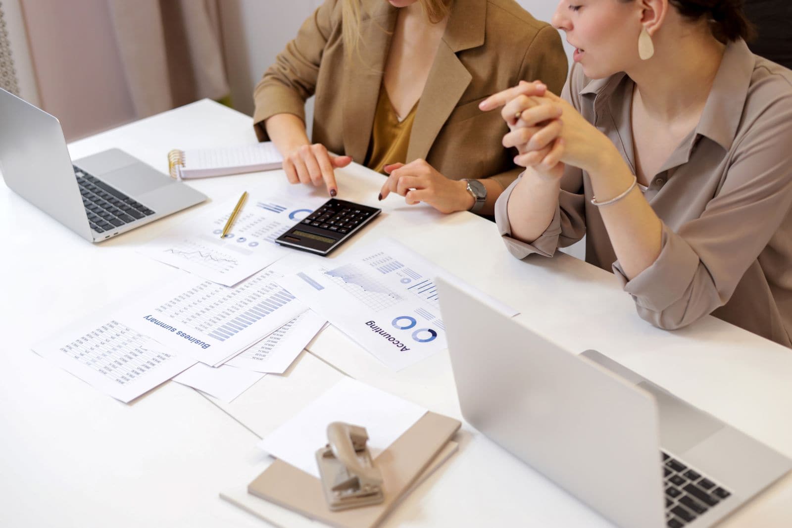 Why Small Businesses Are Replacing Full-Time Hires with Fractional Teams